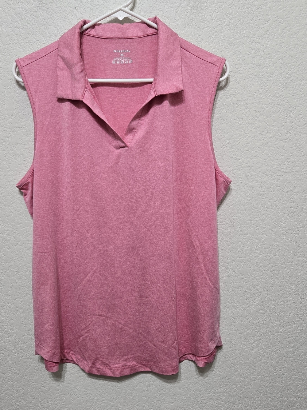 Gradual Sleeveless Polo Top - Pink Size L